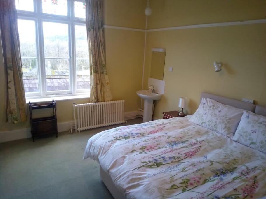 Tranquil Getaway Near Brecon Beacons Apartman Llandovery Kültér fotó