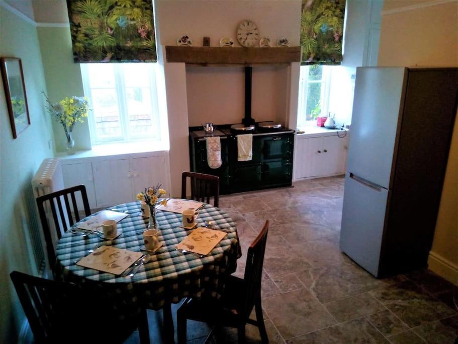 Tranquil Getaway Near Brecon Beacons Apartman Llandovery Kültér fotó